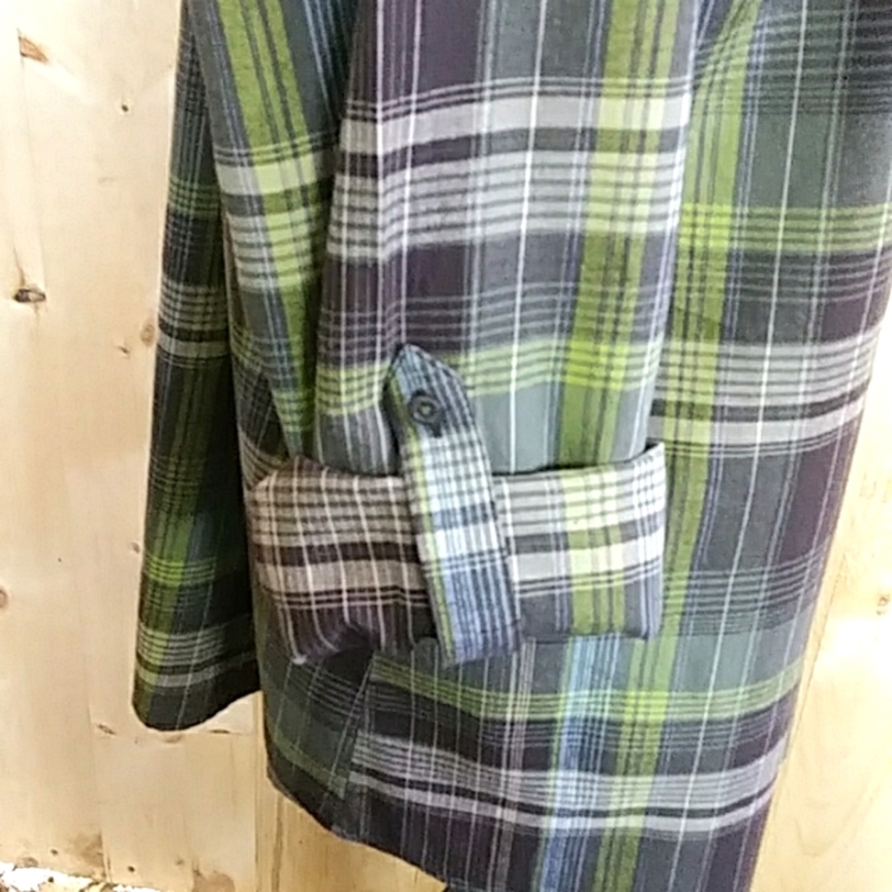 Fastion Bug Blouse - Picture 3 of 6